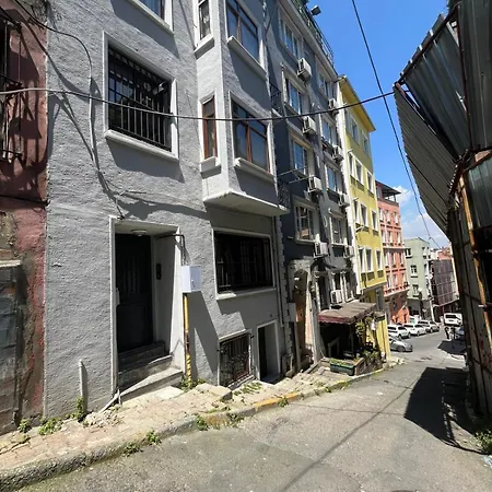 Taksim Tekir Apartman Isztambul